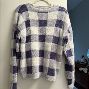 Bobeau fuzzy sweater